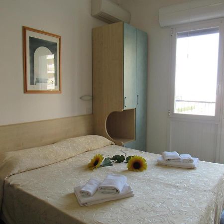 Hotel Venus Rimini Luaran gambar