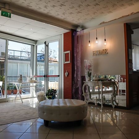 Hotel Venus Rimini Luaran gambar