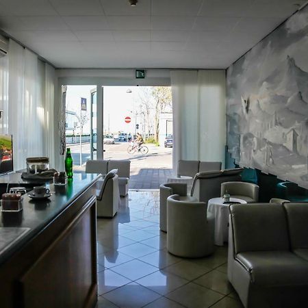 Hotel Venus Rimini Luaran gambar