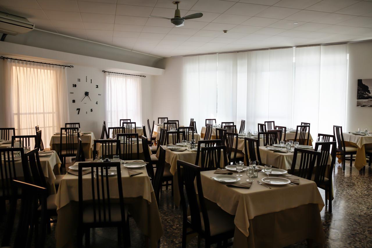 Hotel Venus Rimini Luaran gambar