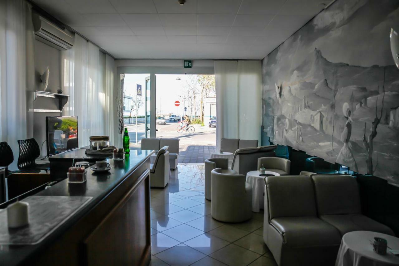 Hotel Venus Rimini Luaran gambar
